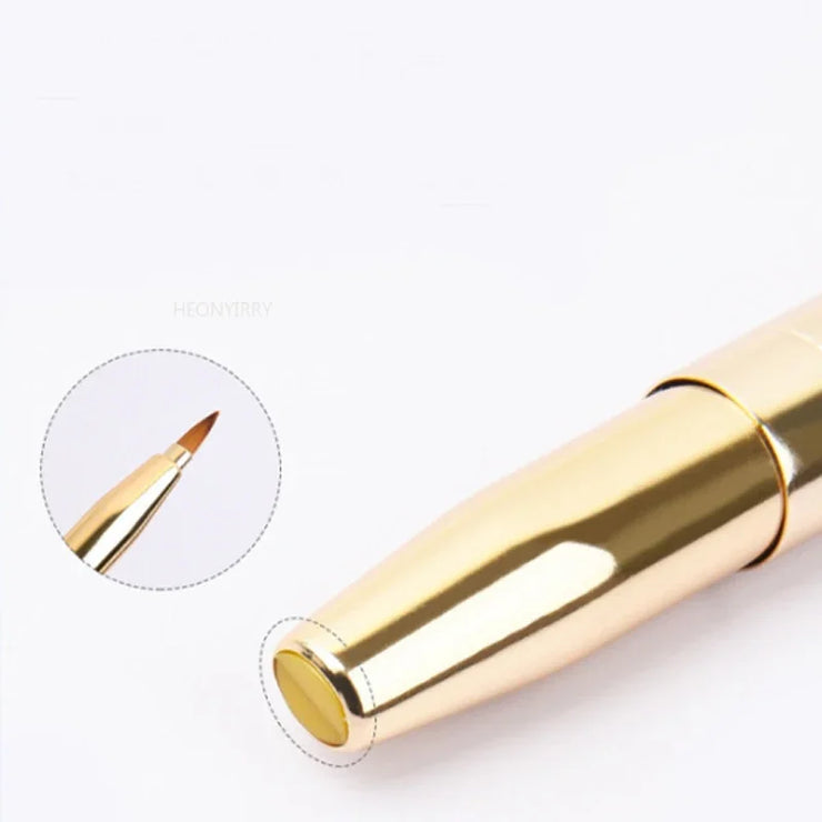 Retractable Lip & Eyeshadow Brush with Cap